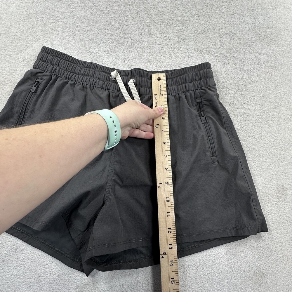 Vuori Birch Shorts Womens Medium Gray 3" High Rise Running Gym Relaxed Fit - Picture 8 of 10